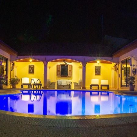 Coconut Paradise Villas Rawai Luaran gambar