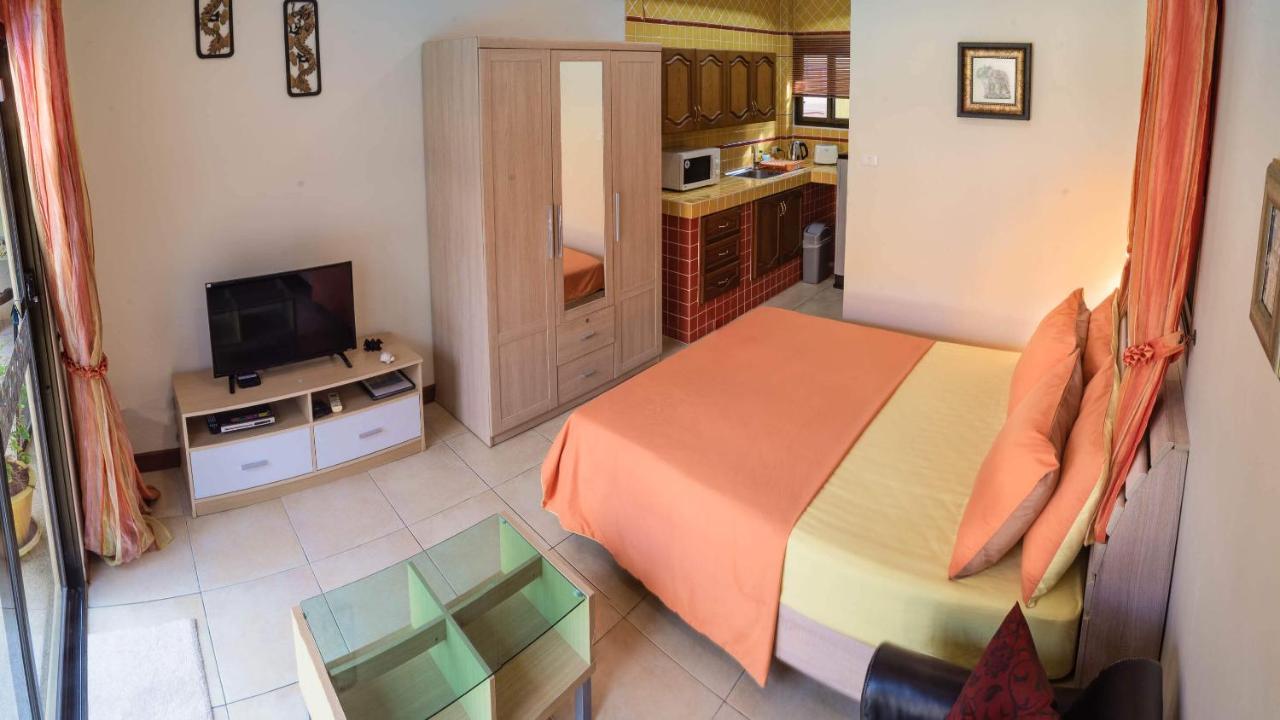 Coconut Paradise Villas Rawai Luaran gambar